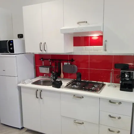 Houseingenoacenter2 Parking * Janov