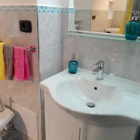 Lejlighed Houseingenoacenter2 Parking Genova